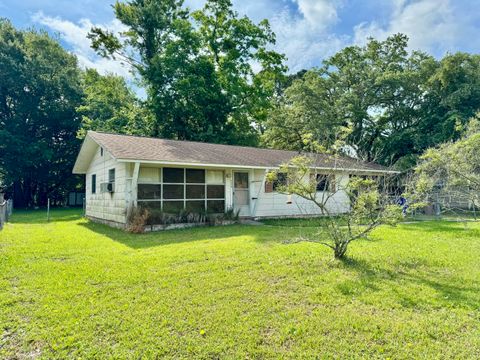 Photo of 524 Kell Place, Charleston, SC 29412 (MLS # 25014858)