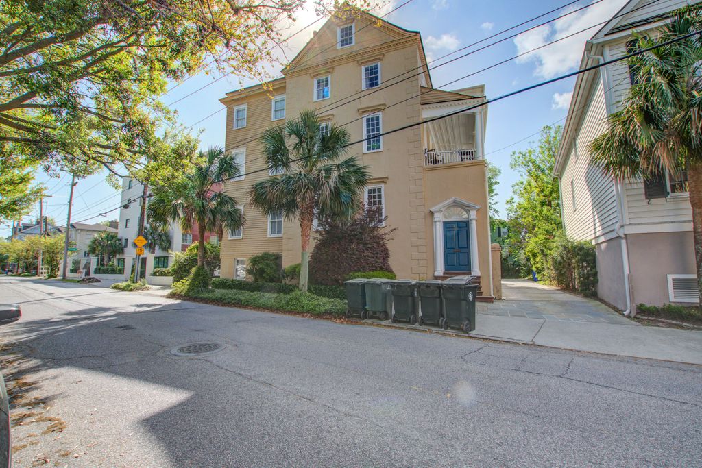 Photo of 65 Vanderhorst Street #Apt B, Charleston, SC 29403 (MLS # 26009189)