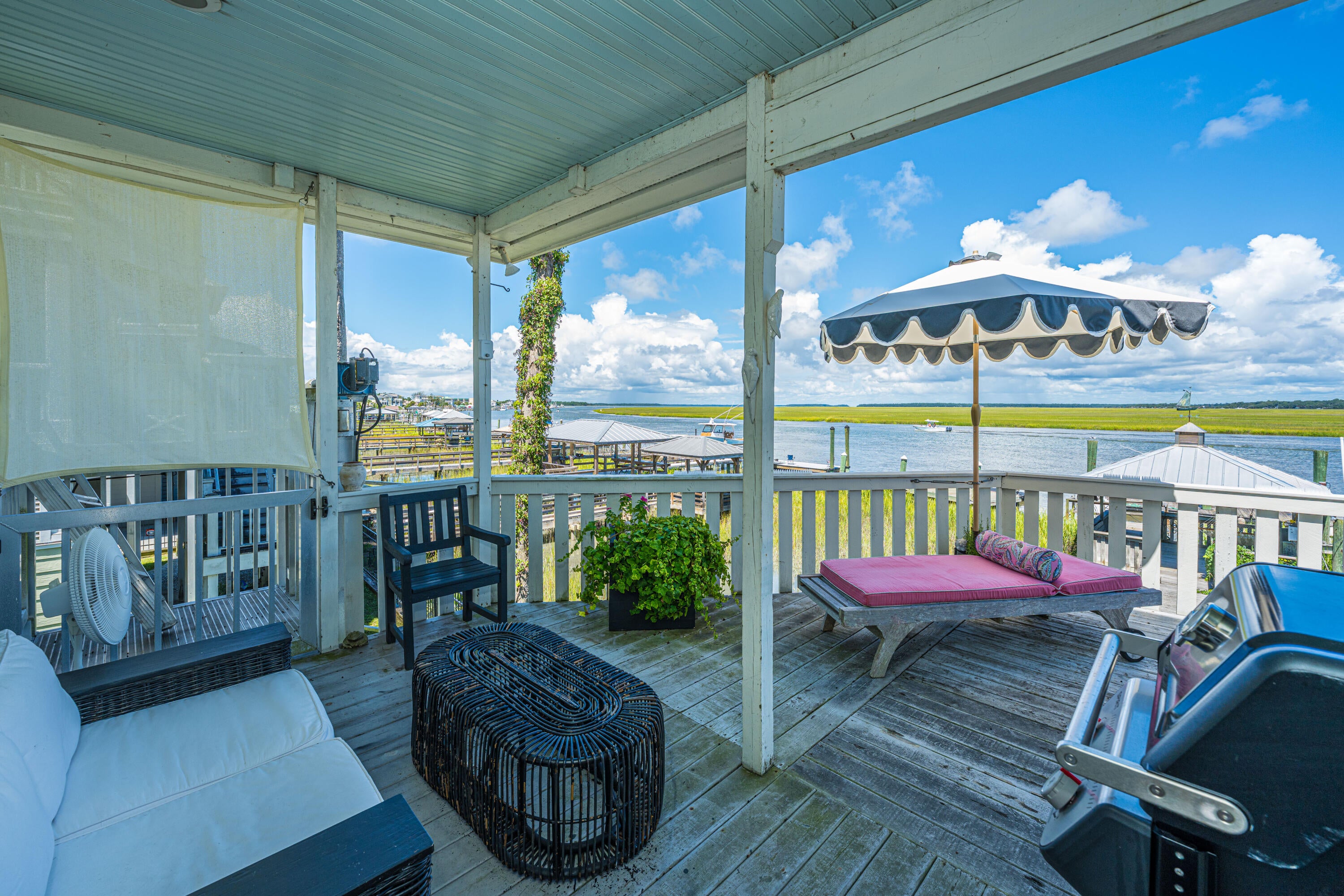 3744 Docksite Road