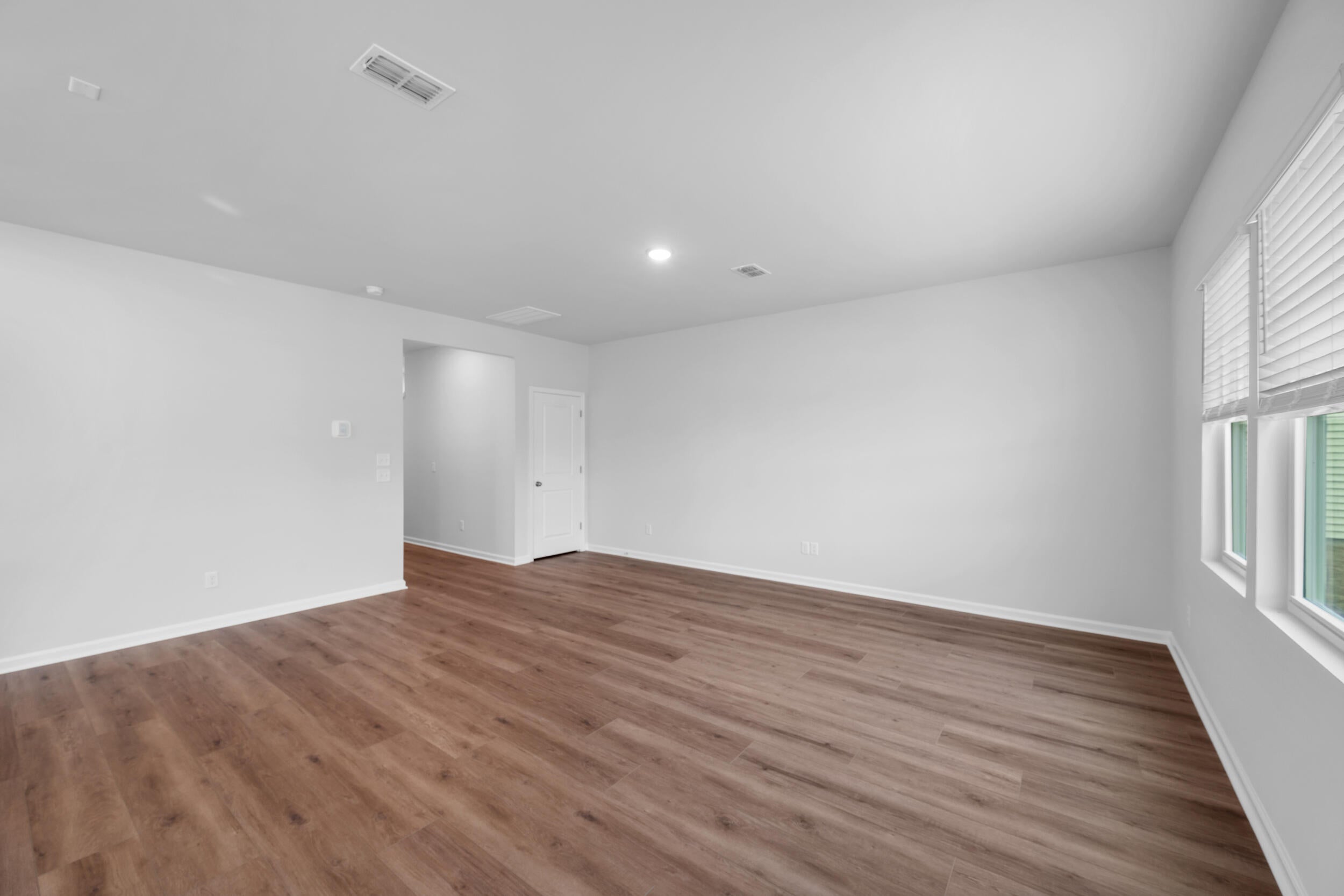 837 Meadowbrook Lane
