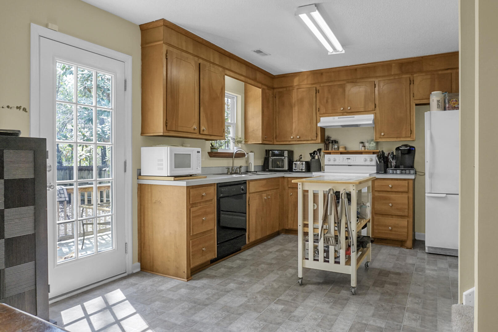 Photo 18 of 42 of 127 Lipman Street house