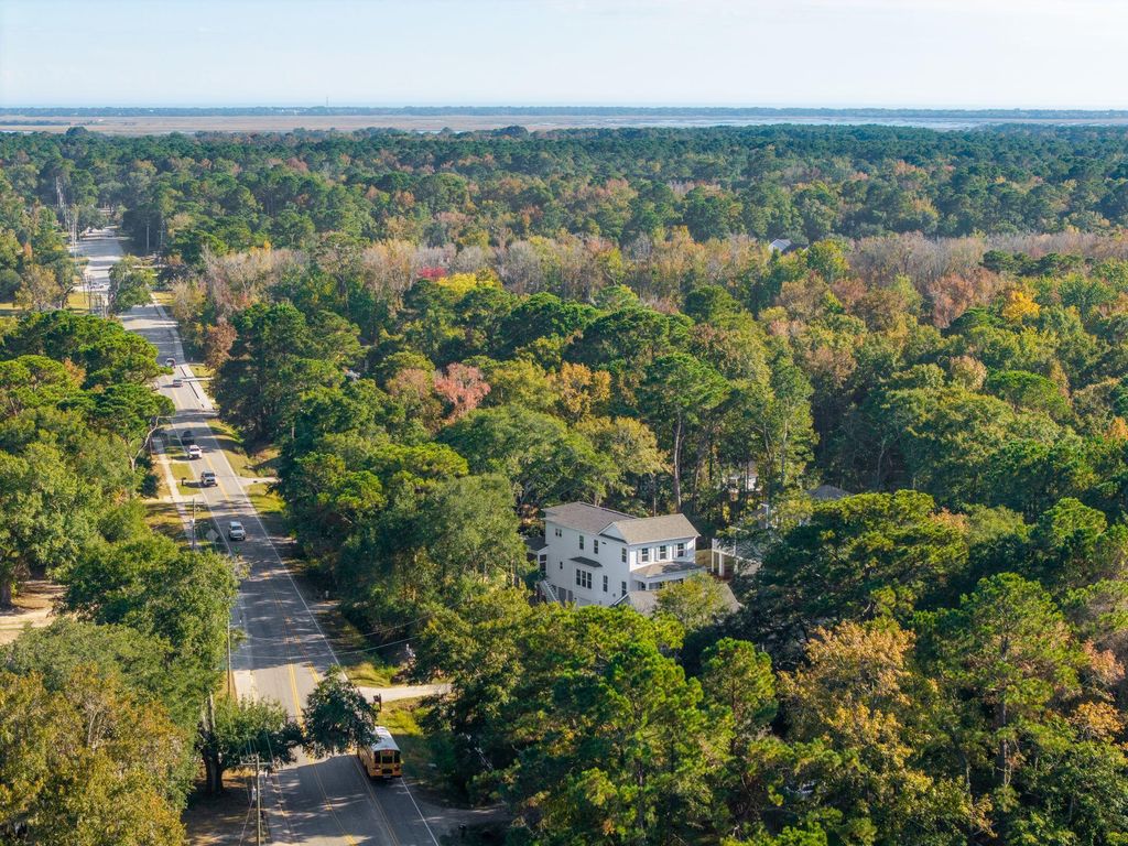 Photo of 1129 Hamlin Road, Mount Pleasant, SC 29466 (MLS # 26011984)