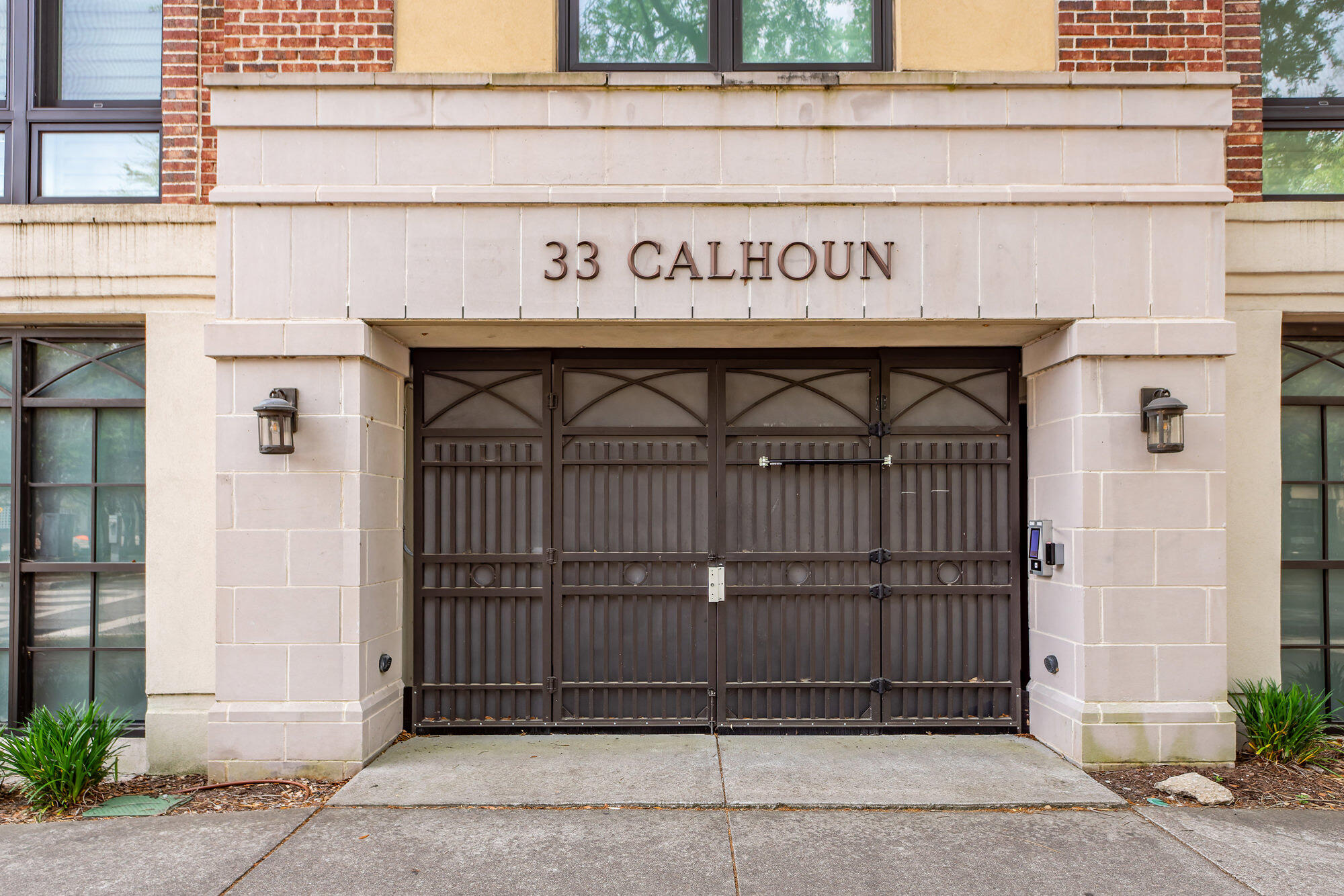33 Calhoun Street 122