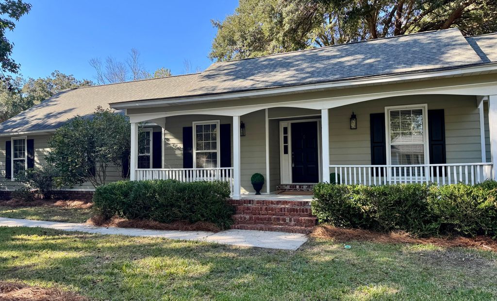 Photo of 1266 Oldwanus Drive, Mount Pleasant, SC 29464 (MLS # 25028001)