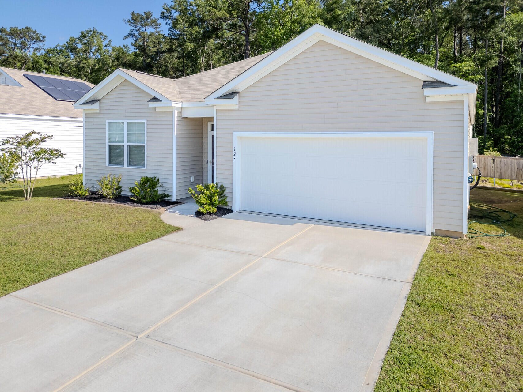 123 Lagoona Drive