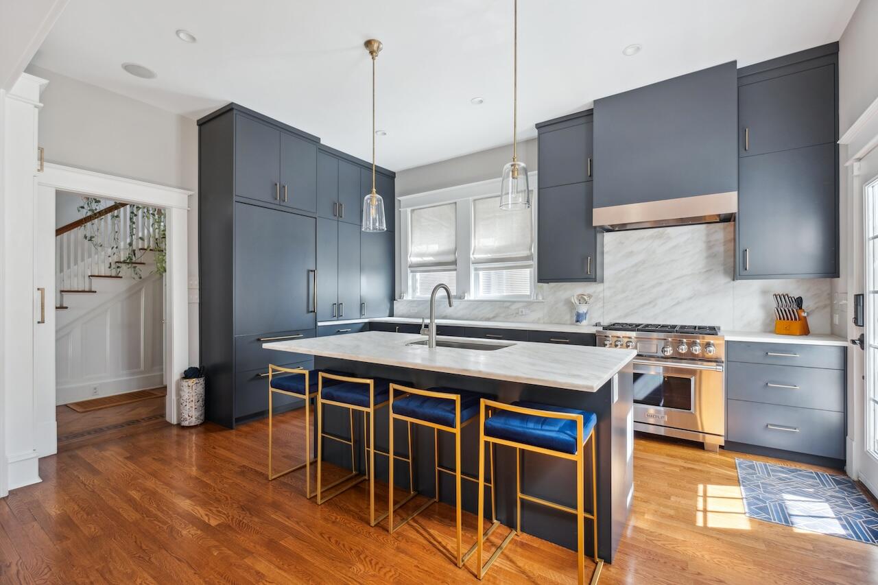 56 Parkwood Avenue