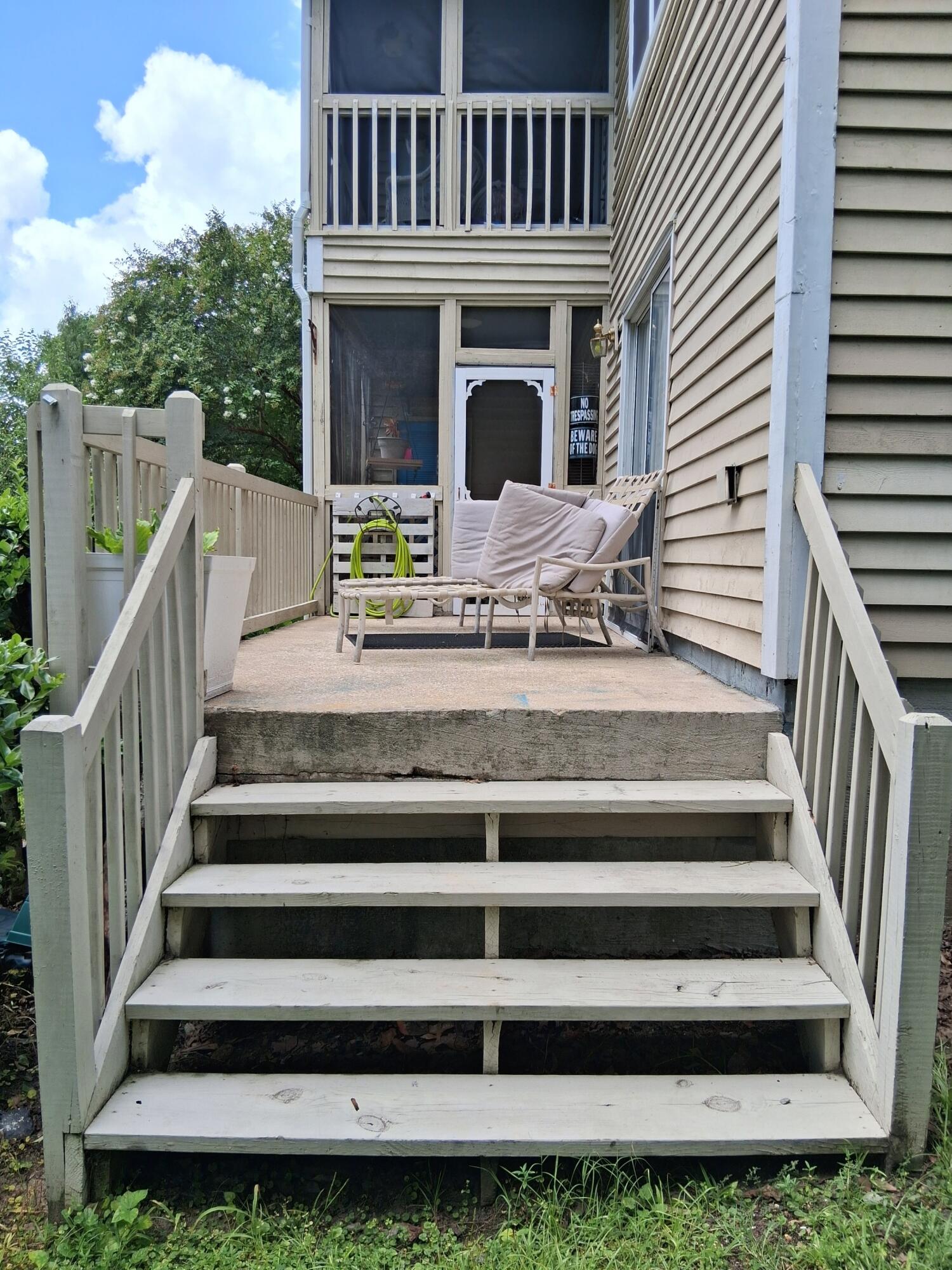 6287 Rolling Fork Road 201
