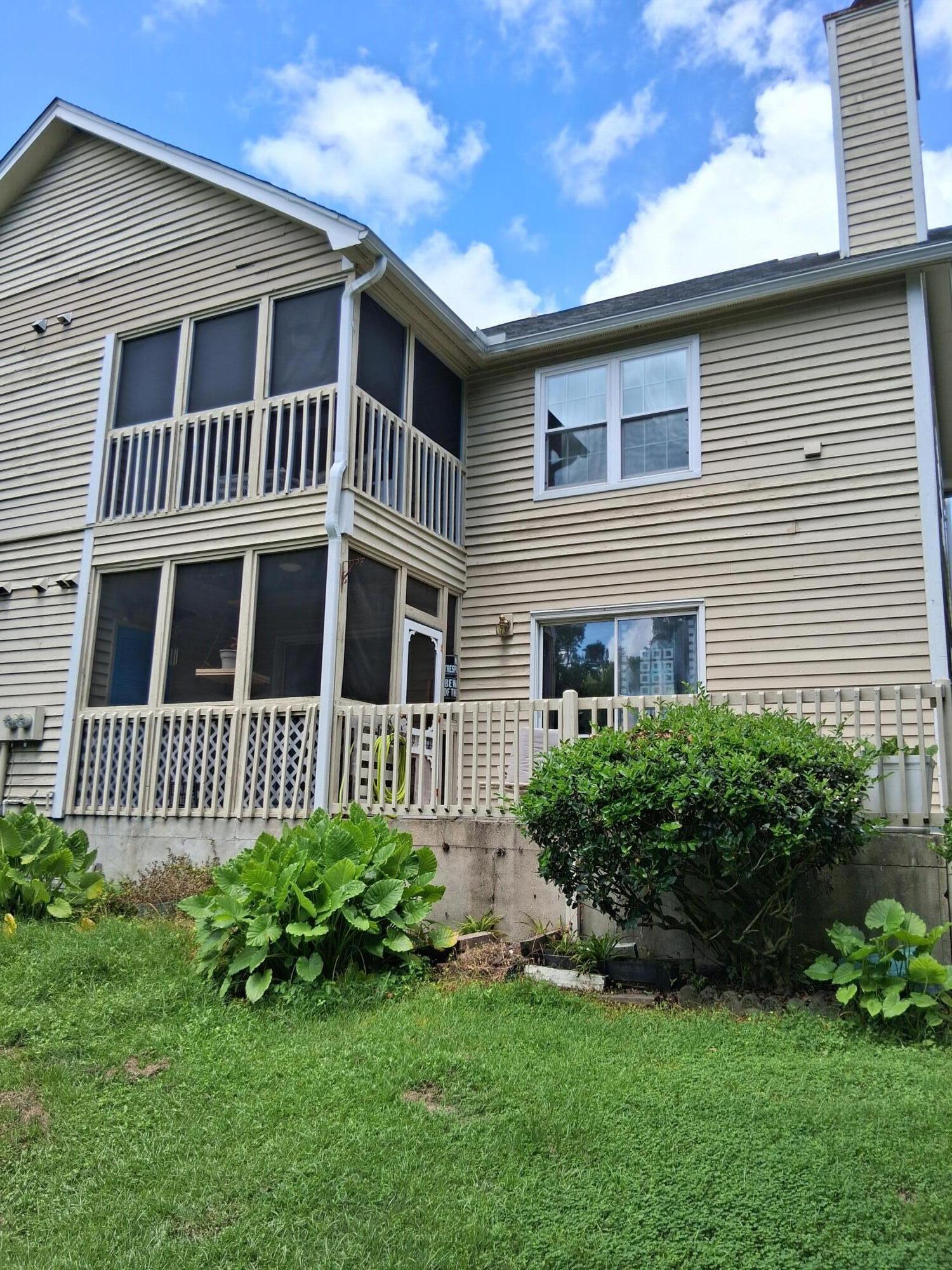 6287 Rolling Fork Road 201