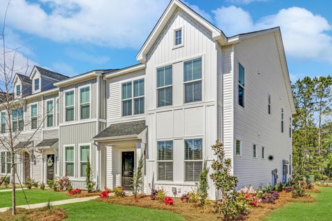 A home in Summerville