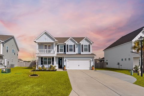 711 Yellow Leaf Lane Summerville SC 29486