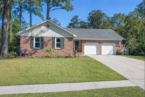 122 Dunmow Drive Summerville SC 29485