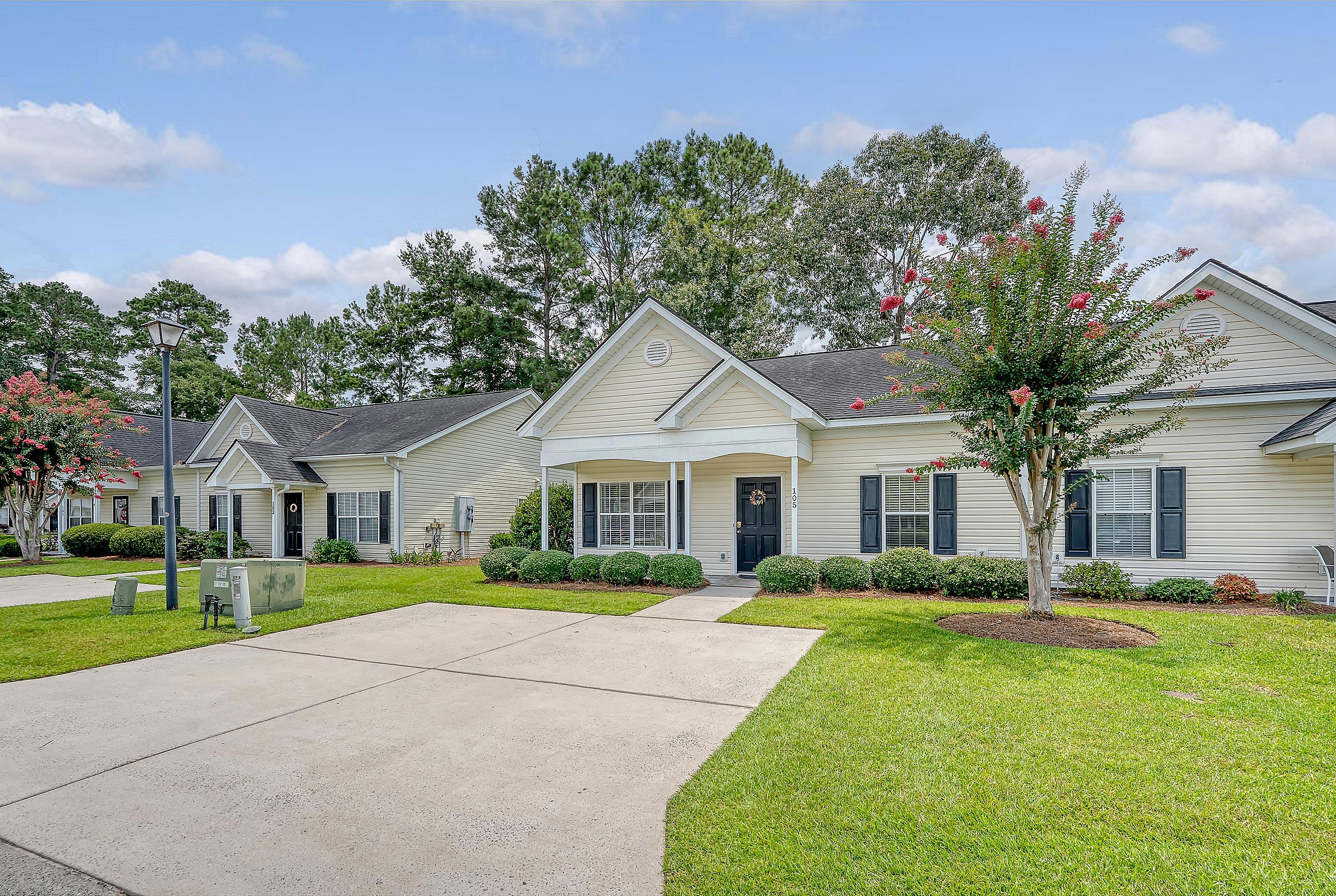 105 Dupont Way