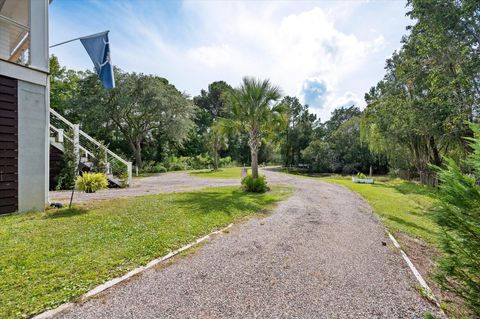 A home in Johns Island