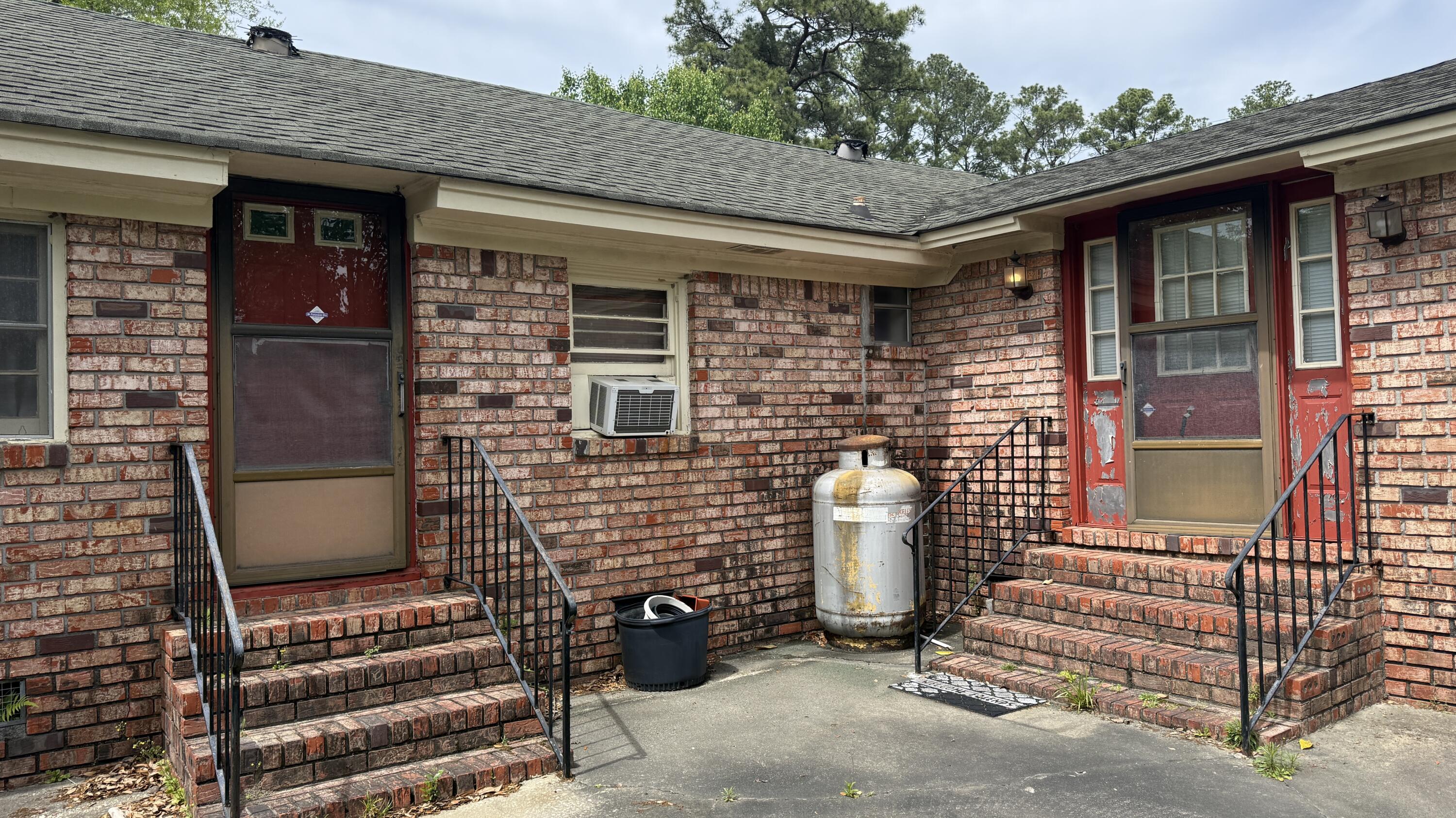 3182 Old Highway 52