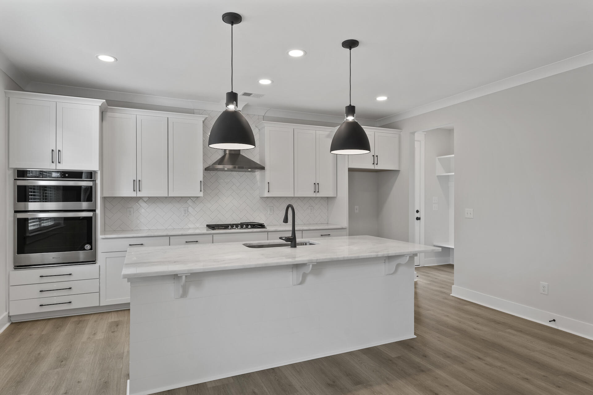 2114 Blue Bayou Boulevard