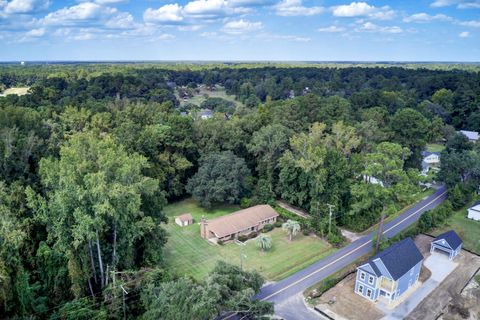 A home in Summerville