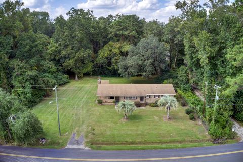 A home in Summerville