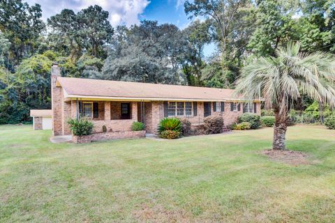 A home in Summerville