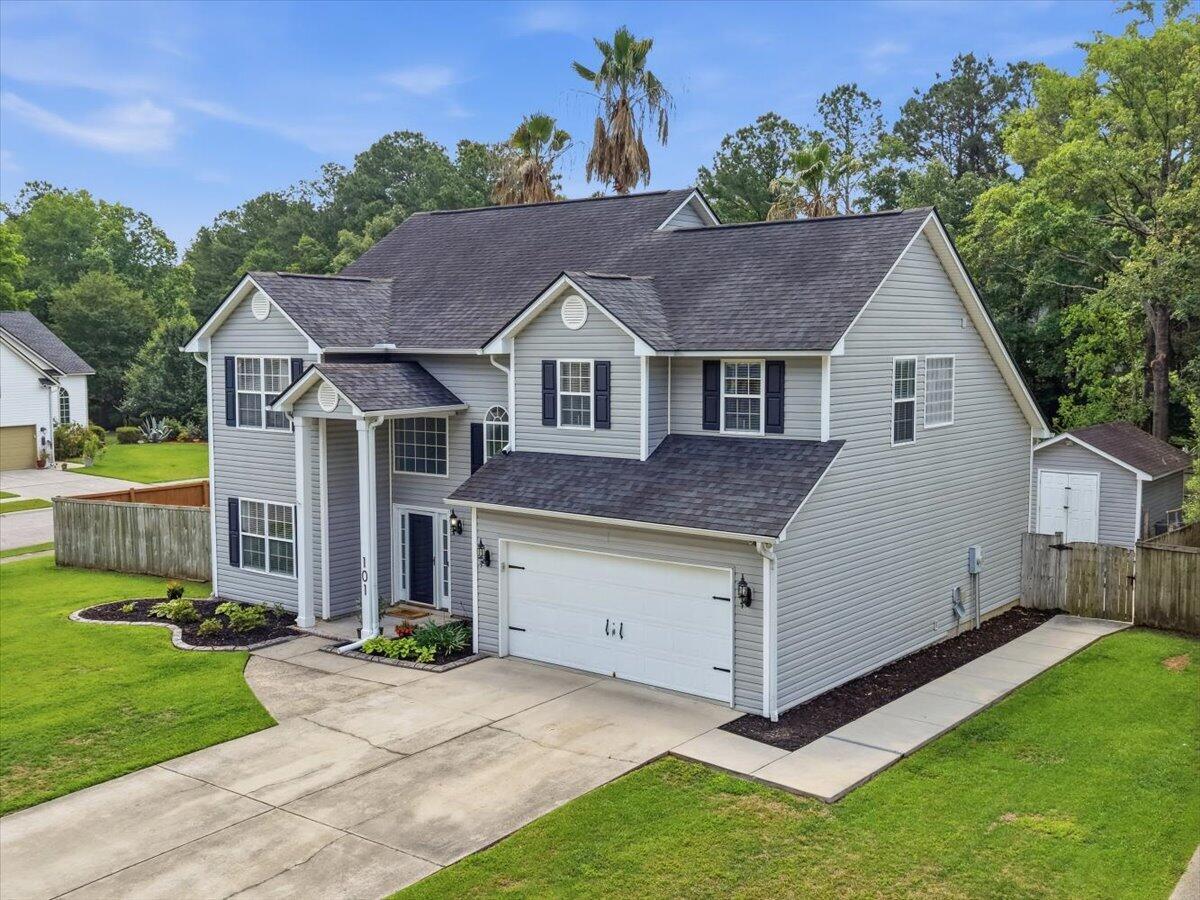 101 Chatfield Circle
