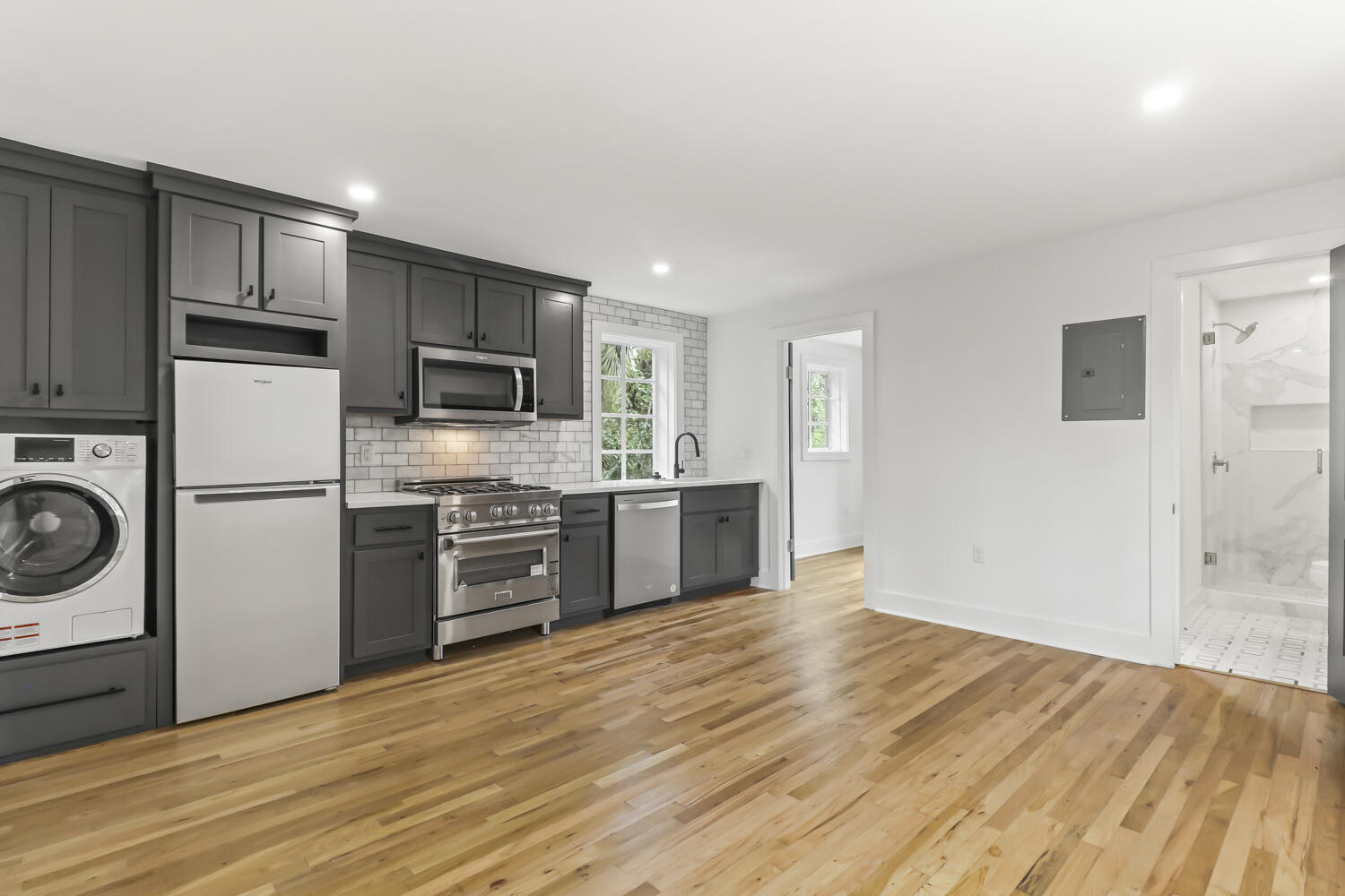 19 Smith Street D