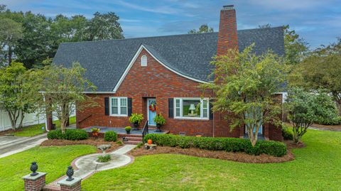 A home in North Charleston