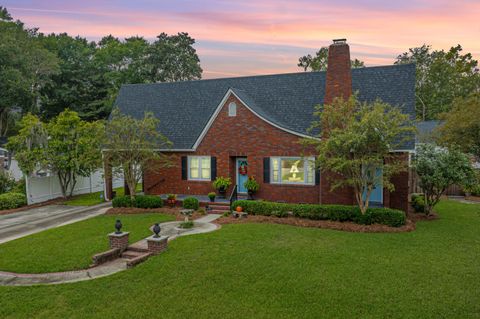 A home in North Charleston