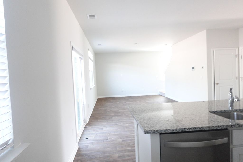 Photo of 436 Cedarview Road, Summerville, SC 29486 (MLS # 26010753)