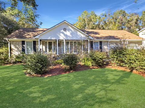 A home in Summerville