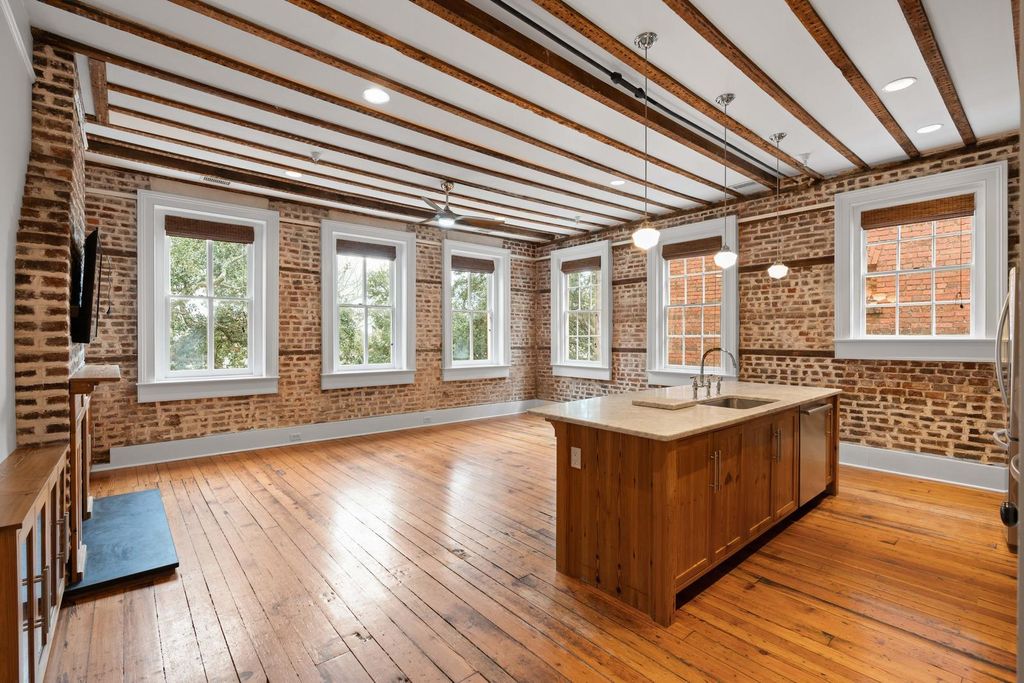 Photo of 125 Meeting Street St #D, Charleston, SC 29401 (MLS # 26012880)