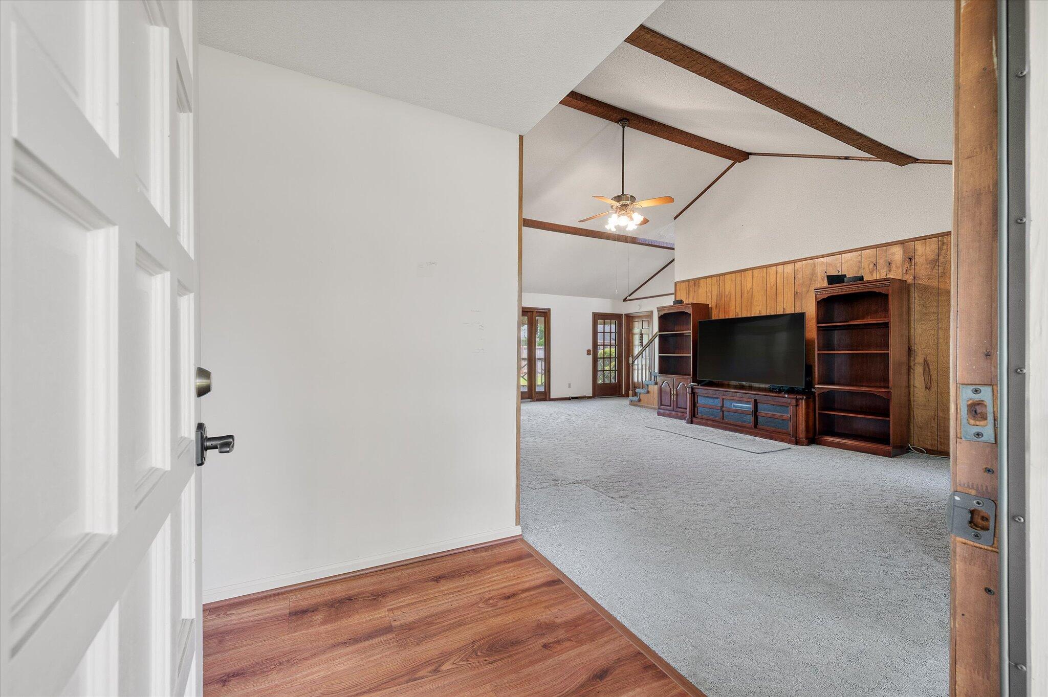 2912 Doncaster Drive