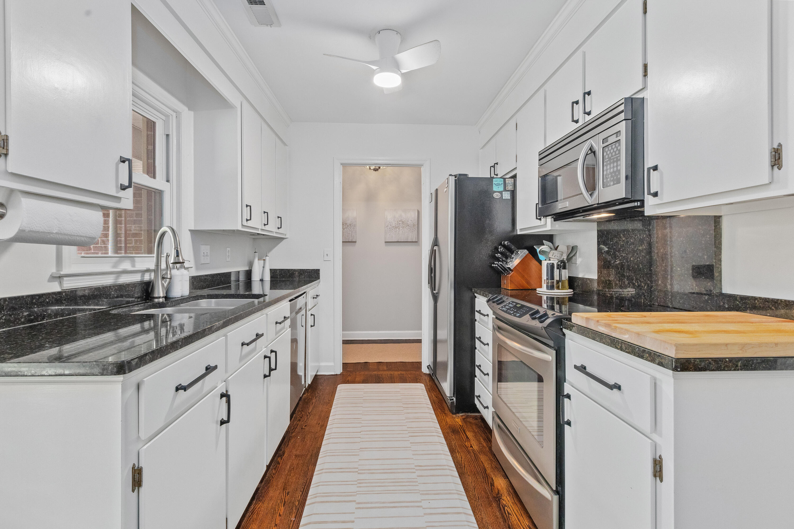 2328 Vanderbilt Drive