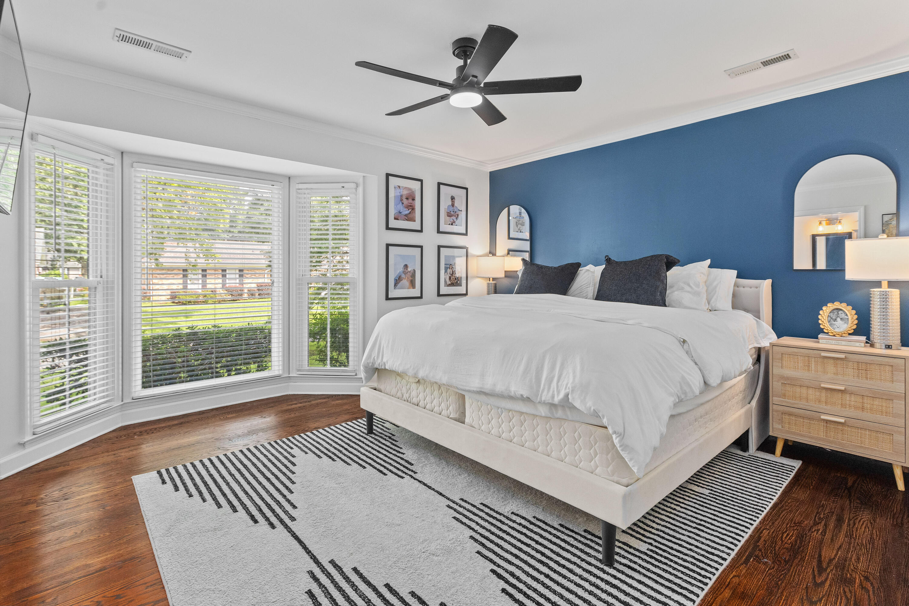 2328 Vanderbilt Drive