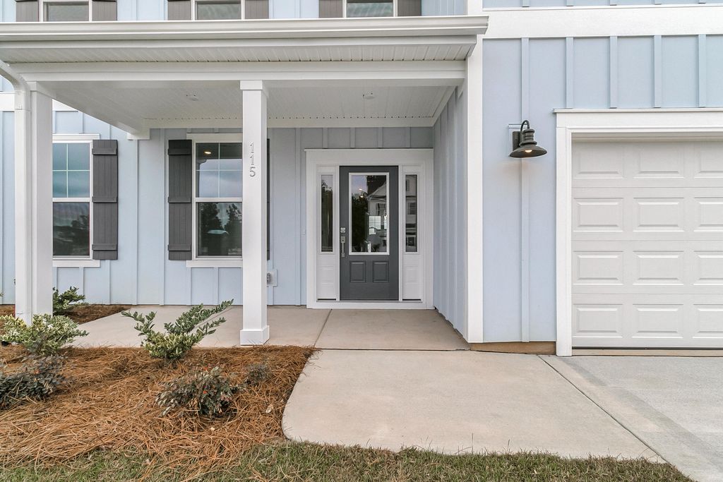 Photo of 115 Sawlog Drive, Summerville, SC 29486 (MLS # 25024711)