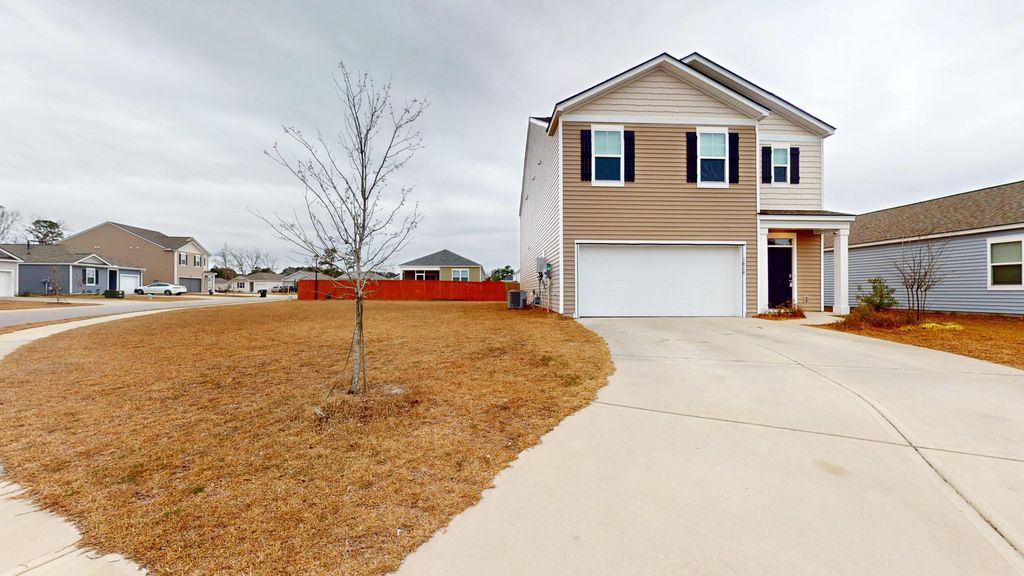 Photo of 1010 Peridote Way, Ladson, SC 29456 (MLS # 26006956)