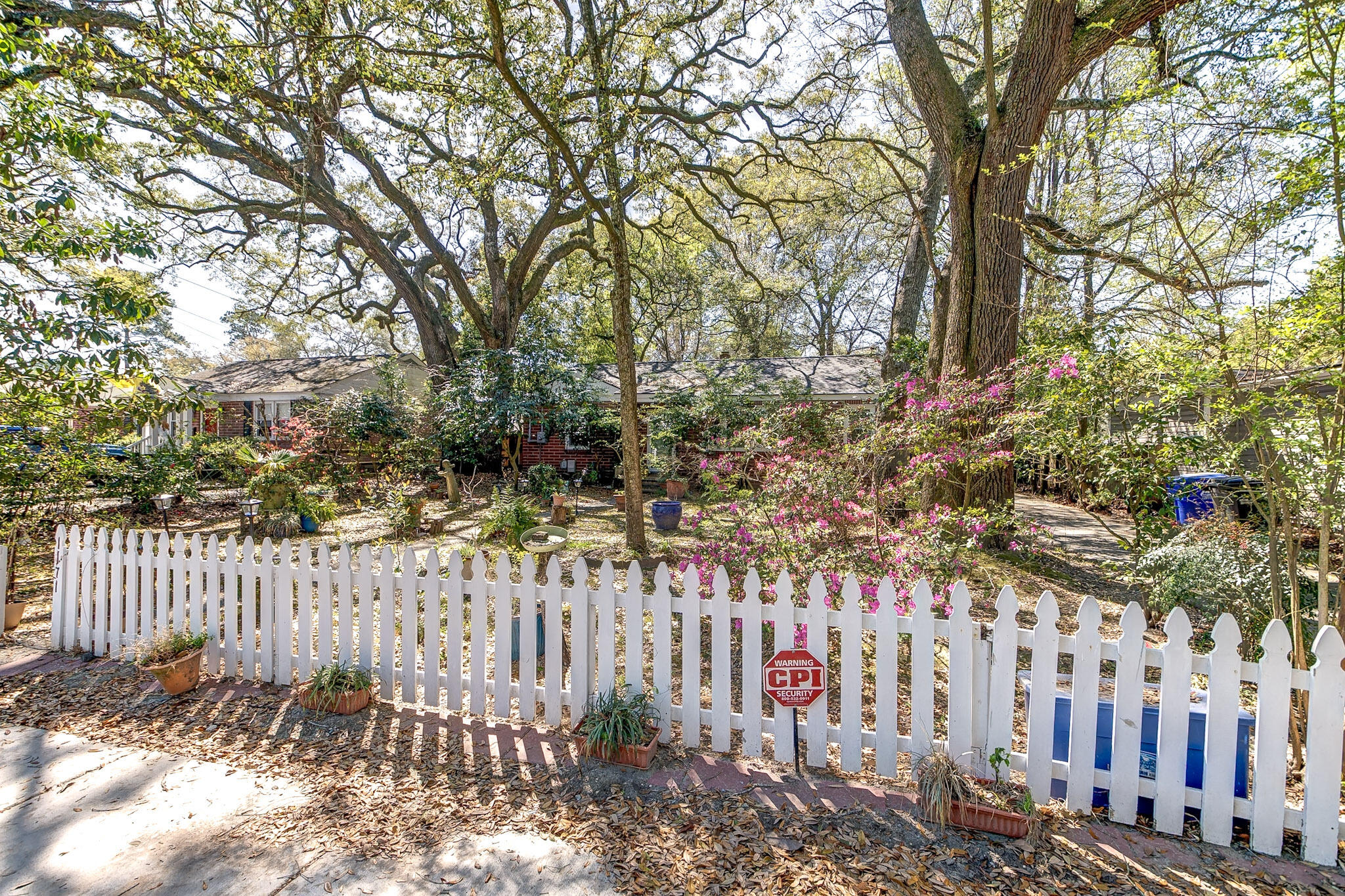 1171 Braddock Avenue