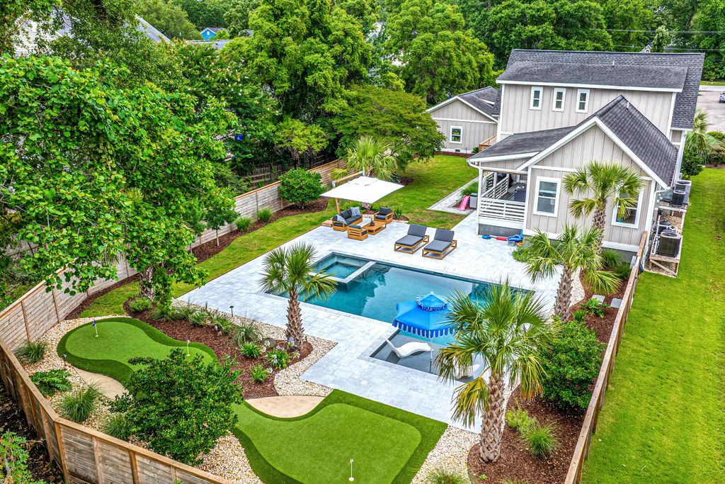 Photo of 619 Thomas Glenn Court, Charleston, SC 29412 (MLS # 26009271)