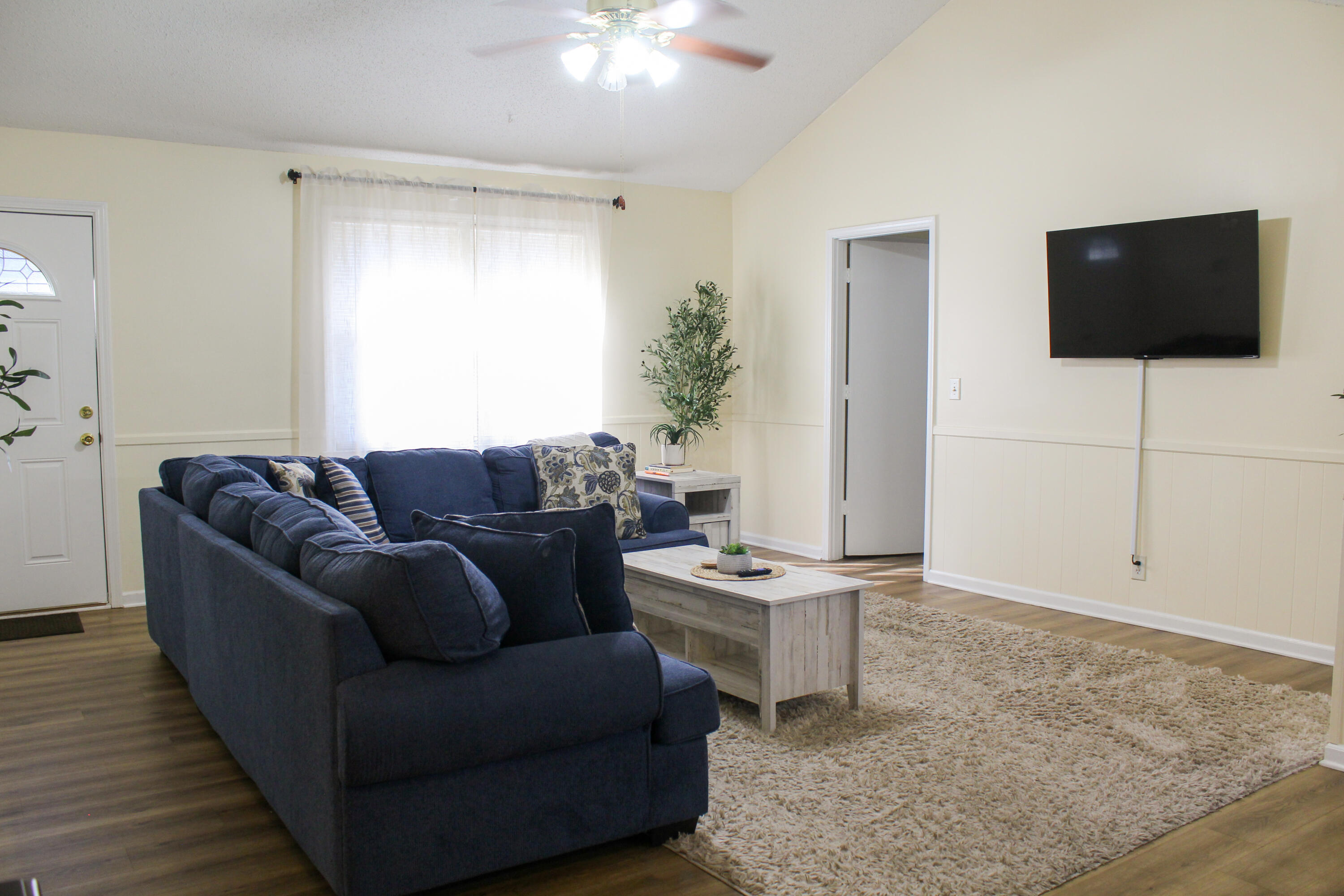 1353 Marshall Street