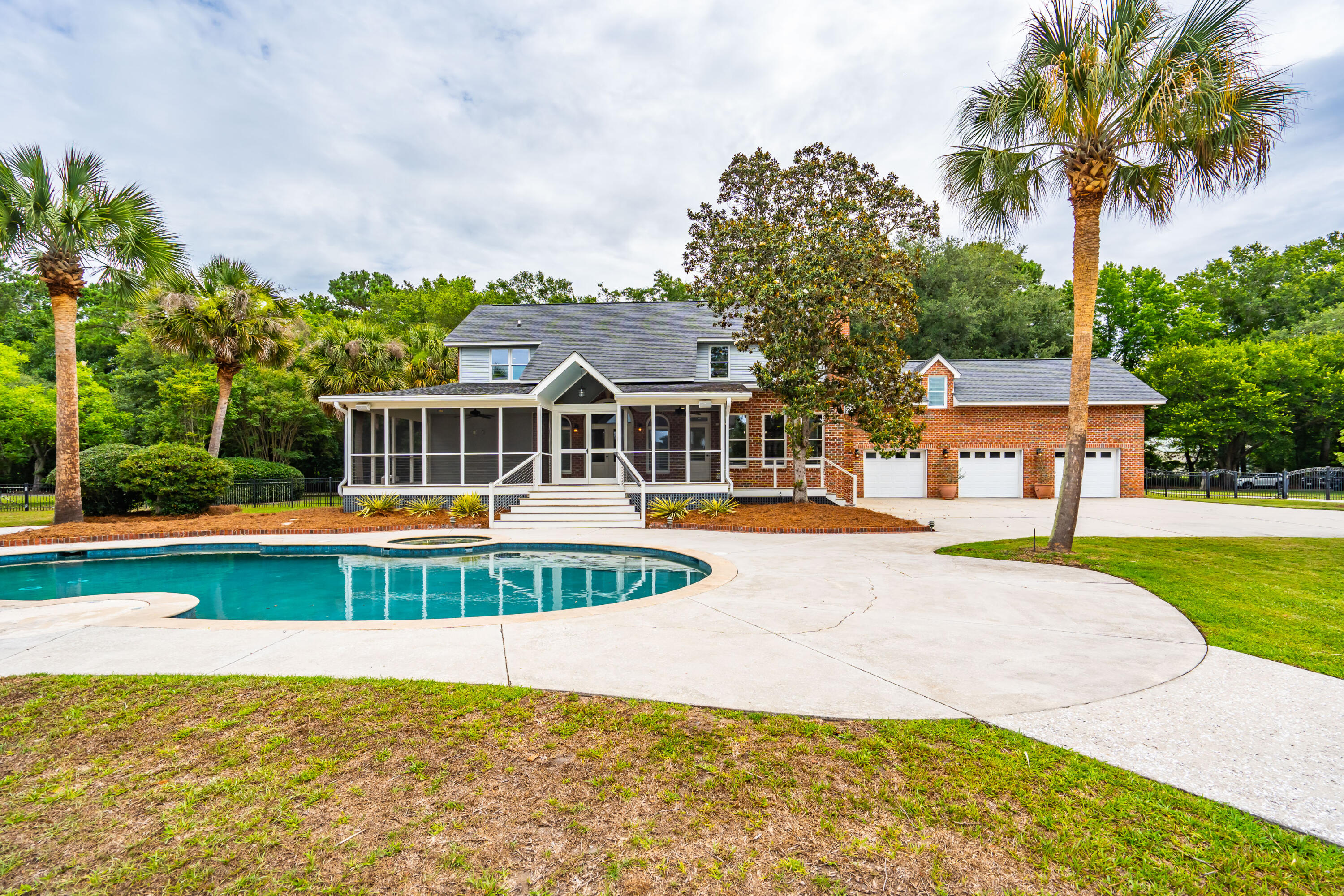 5038 Stono Plantation Drive