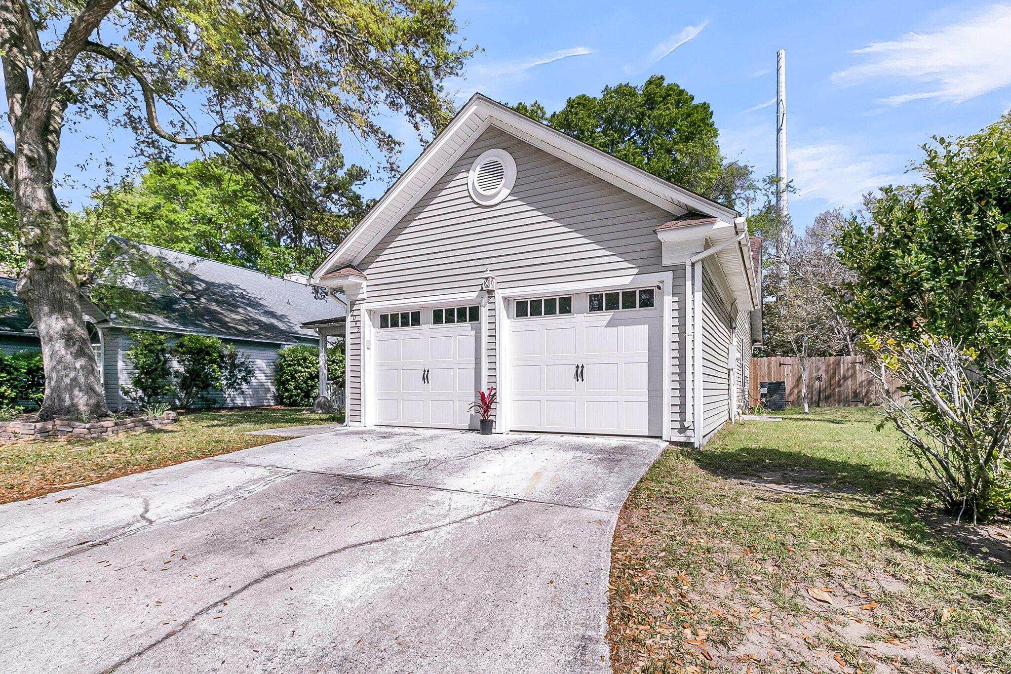 2045 Arundel Place