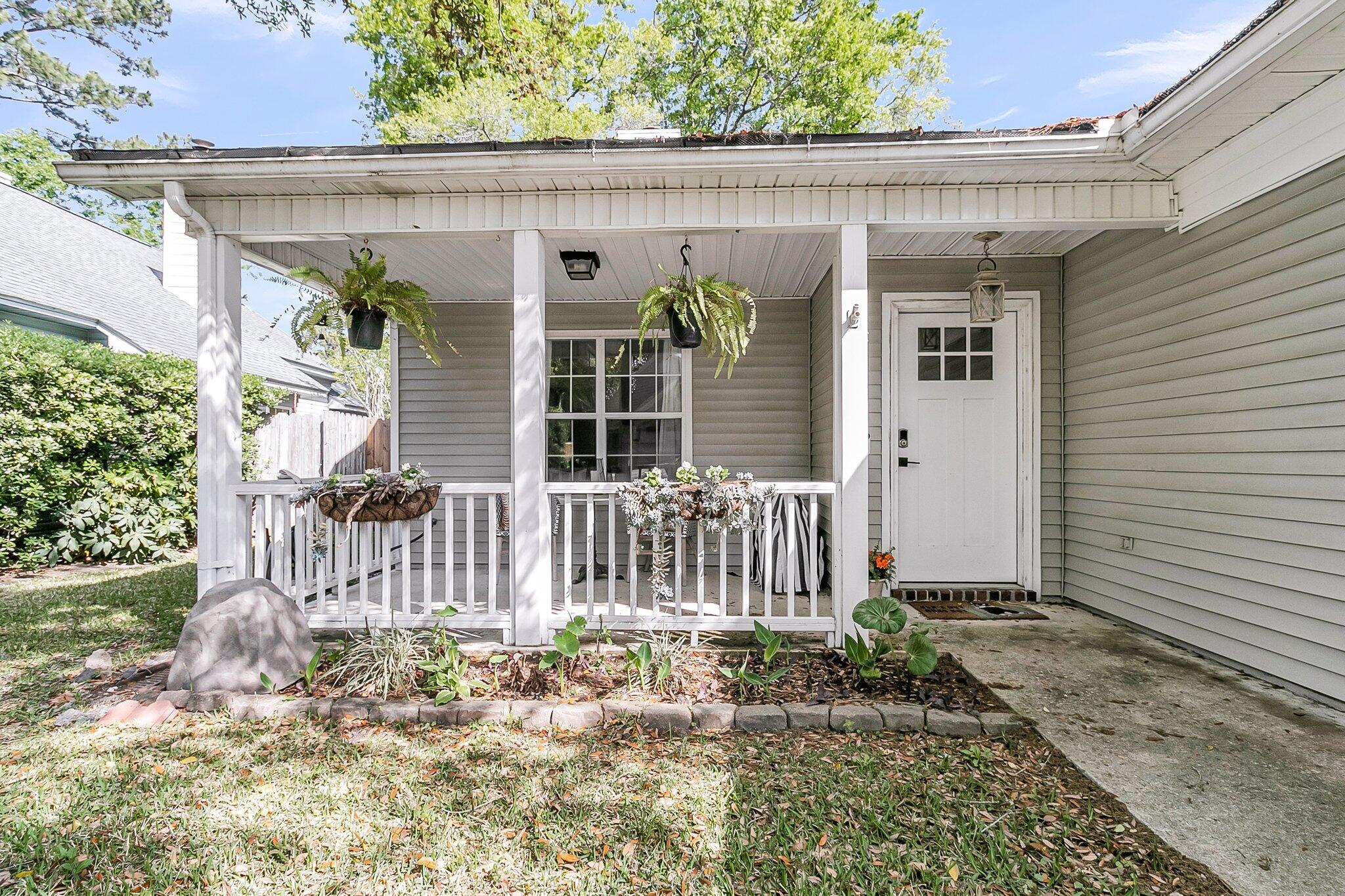2045 Arundel Place