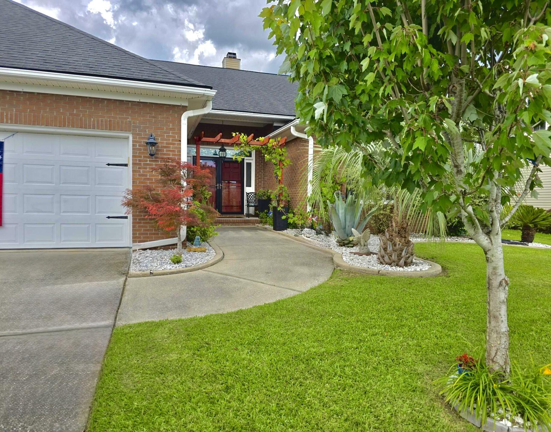 6114 Fieldstone Circle