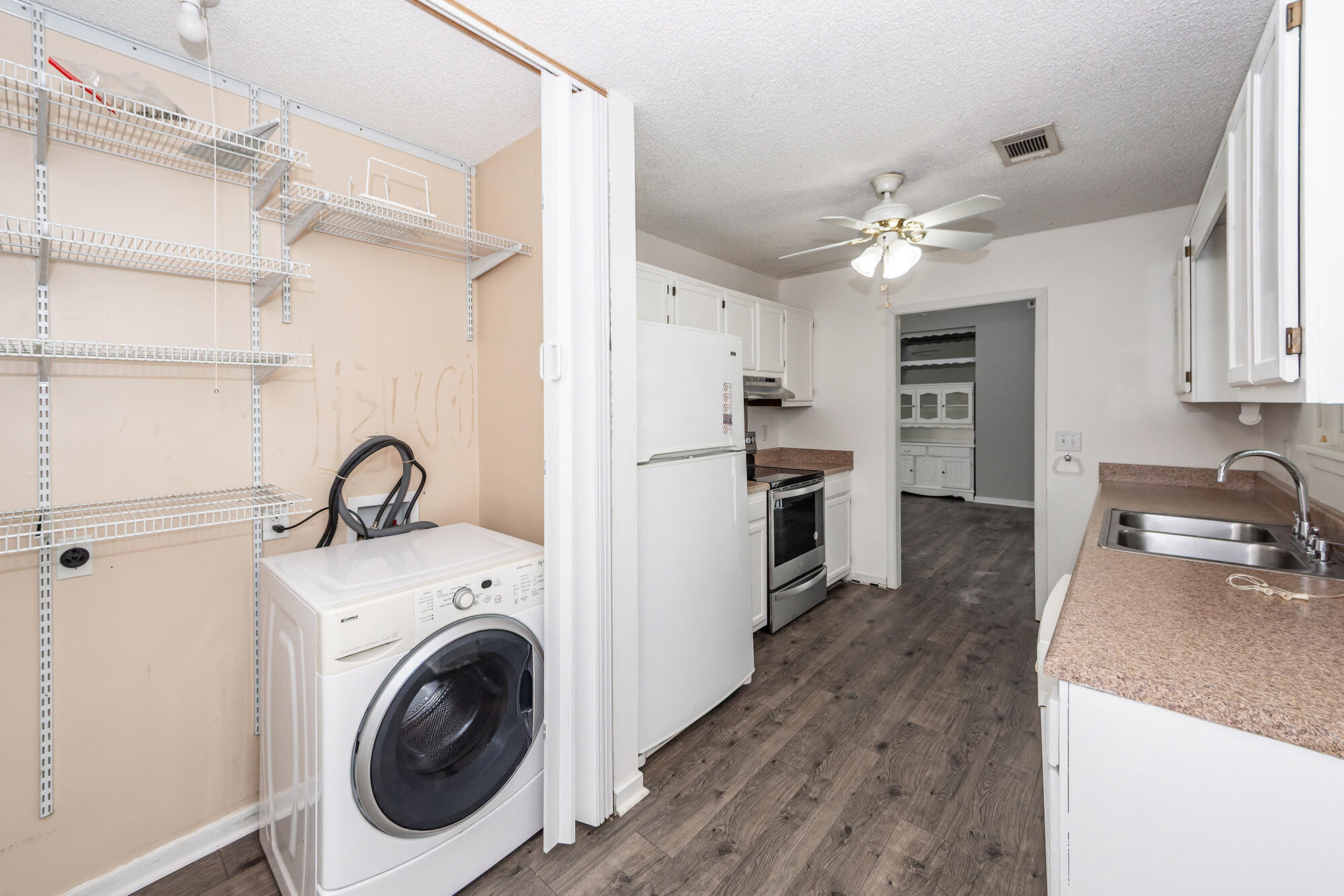 105 Photinia Court
