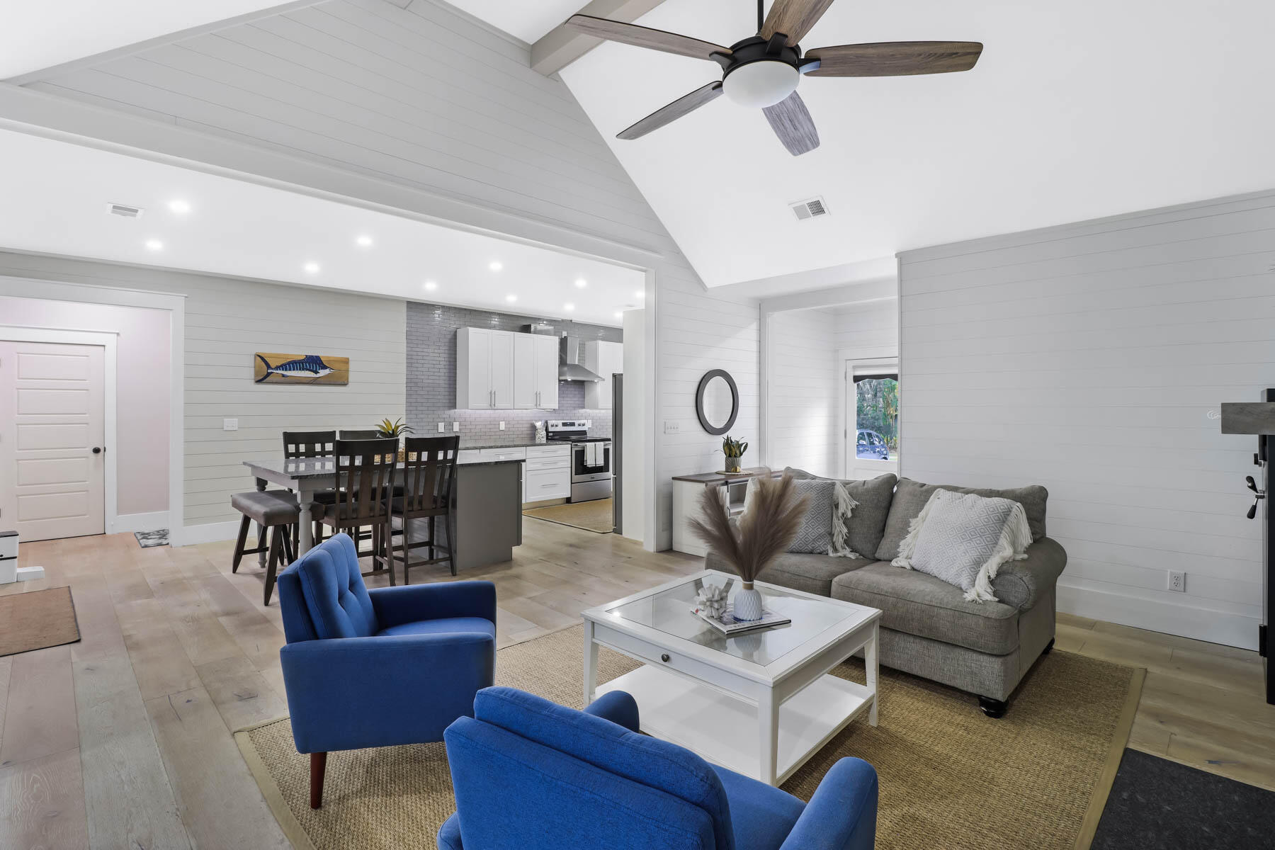 638 Bridlewood Lane