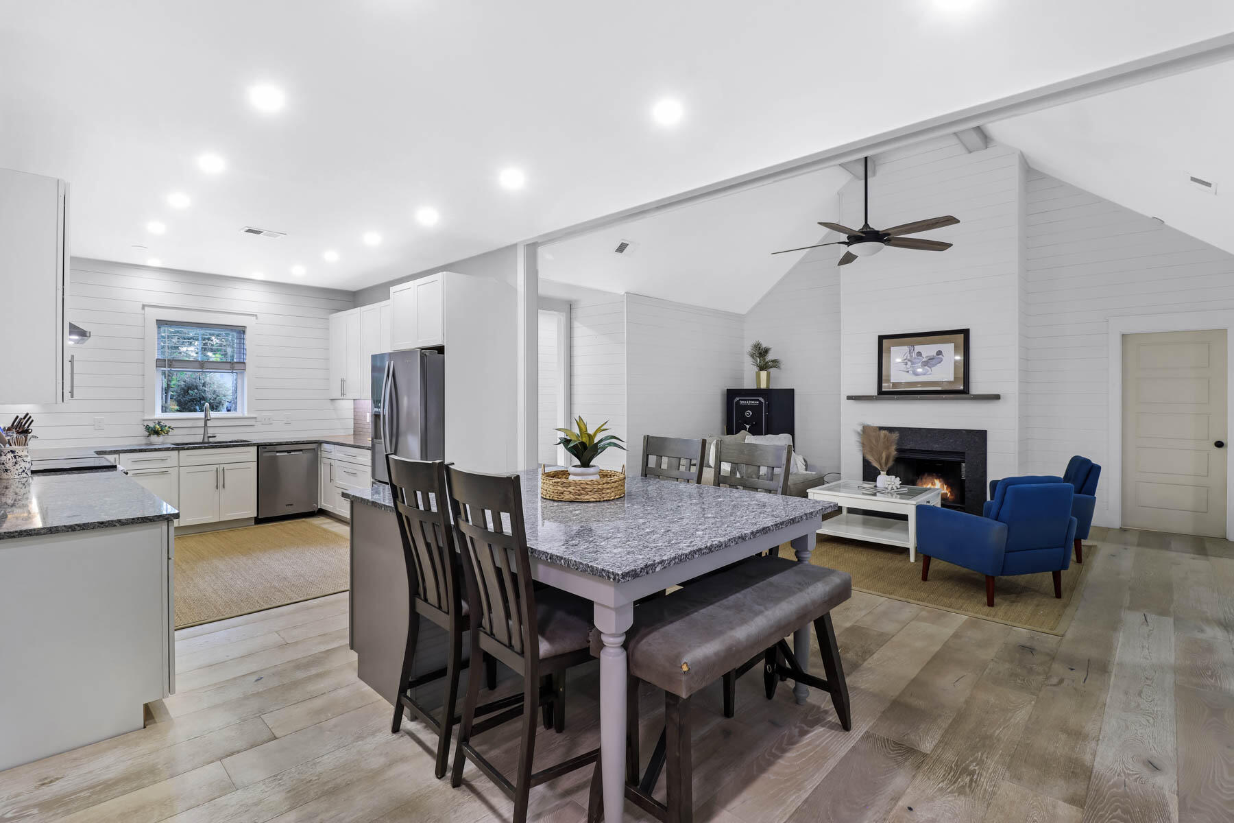 638 Bridlewood Lane