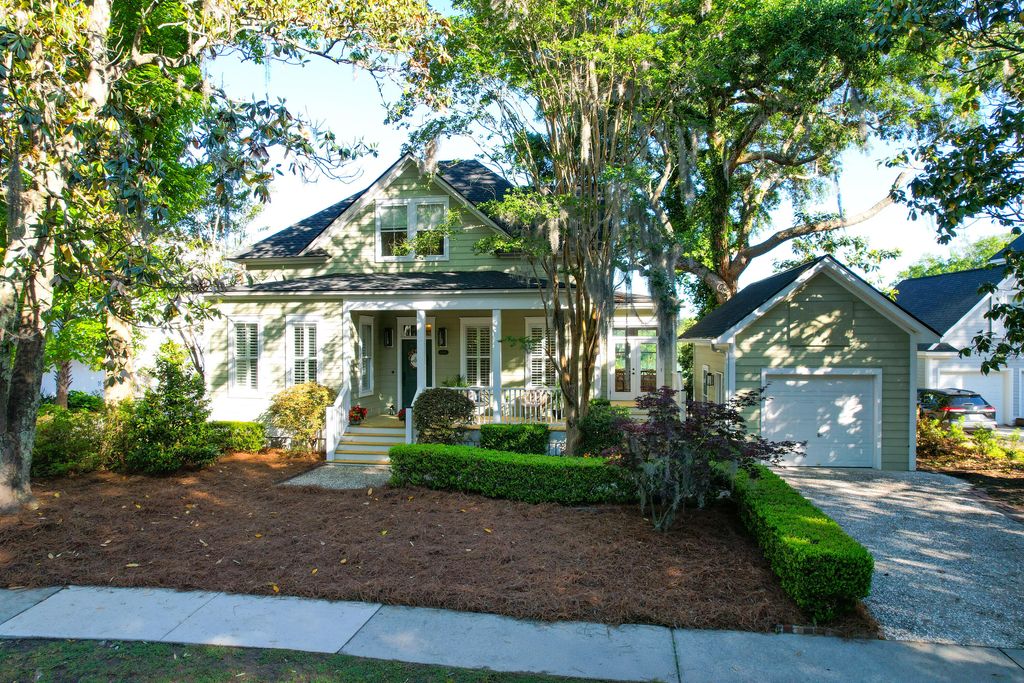 Photo of 1441 Appling Drive, Mount Pleasant, SC 29464 (MLS # 26013084)