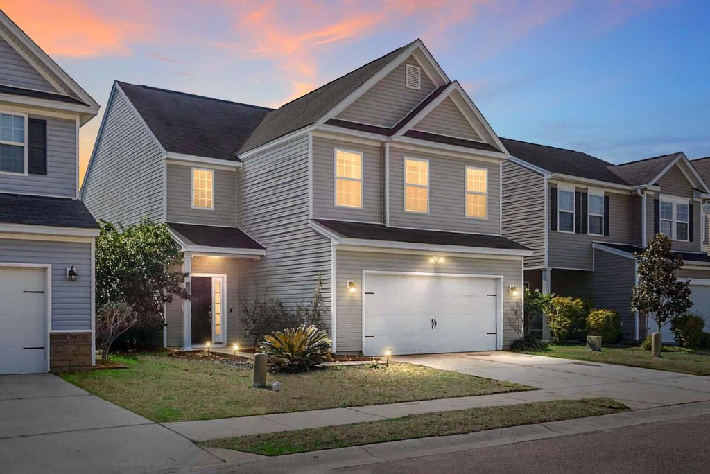 Photo of 407 Turnbridge Lane, Summerville, SC 29483 (MLS # 26003967)