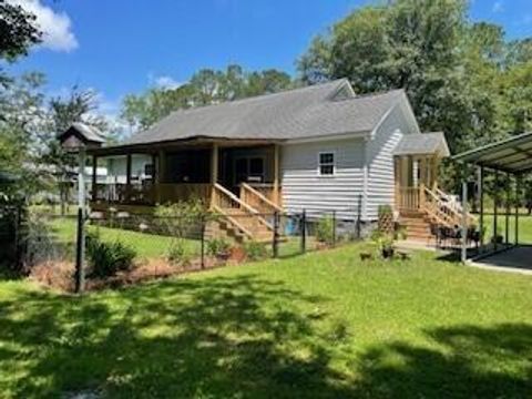 A home in Meggett