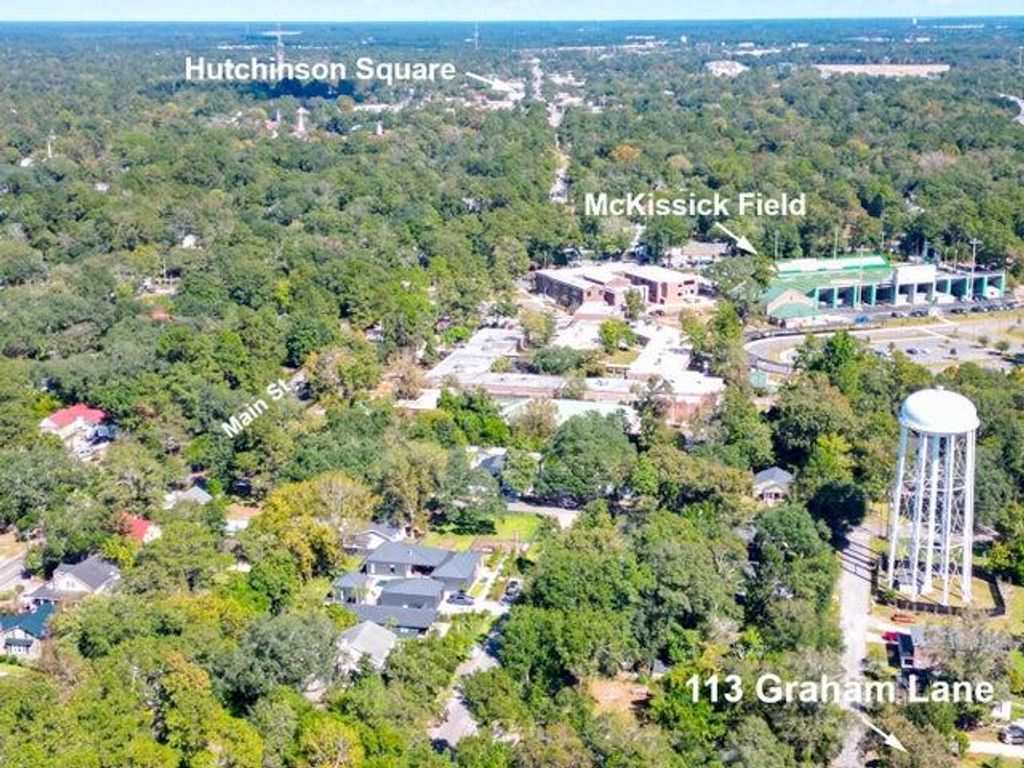 Photo of 113 Graham Lane, Summerville, SC 29483 (MLS # 24016743)