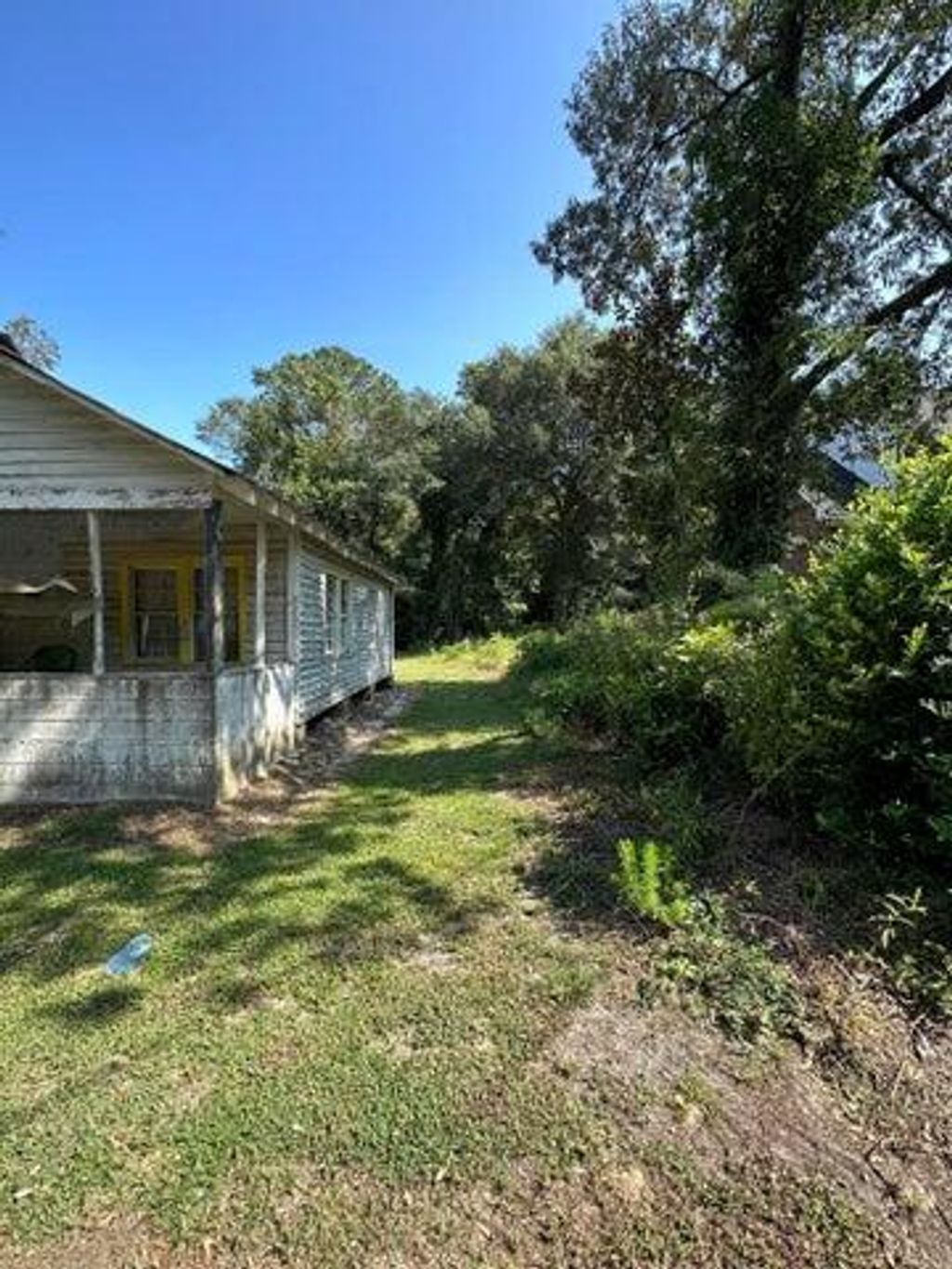 Photo of 113 Graham Lane, Summerville, SC 29483 (MLS # 24016743)