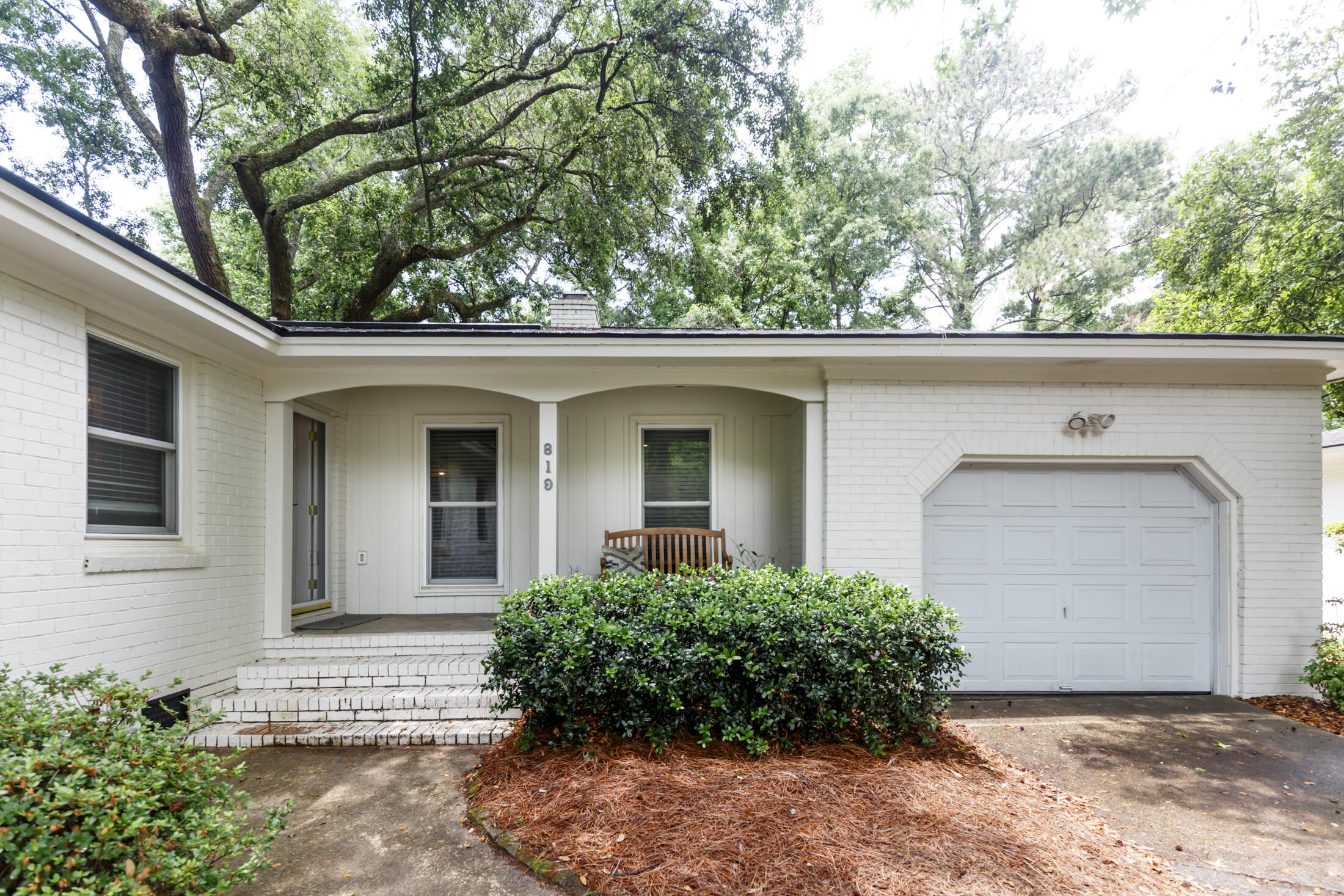 819 Abcaw Way